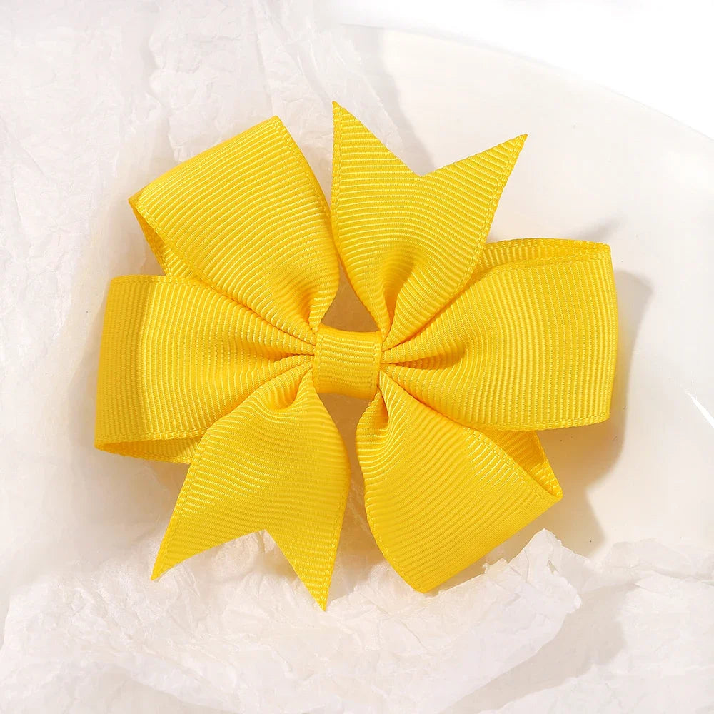 Random Color Bow Hair Clips for Baby Girls